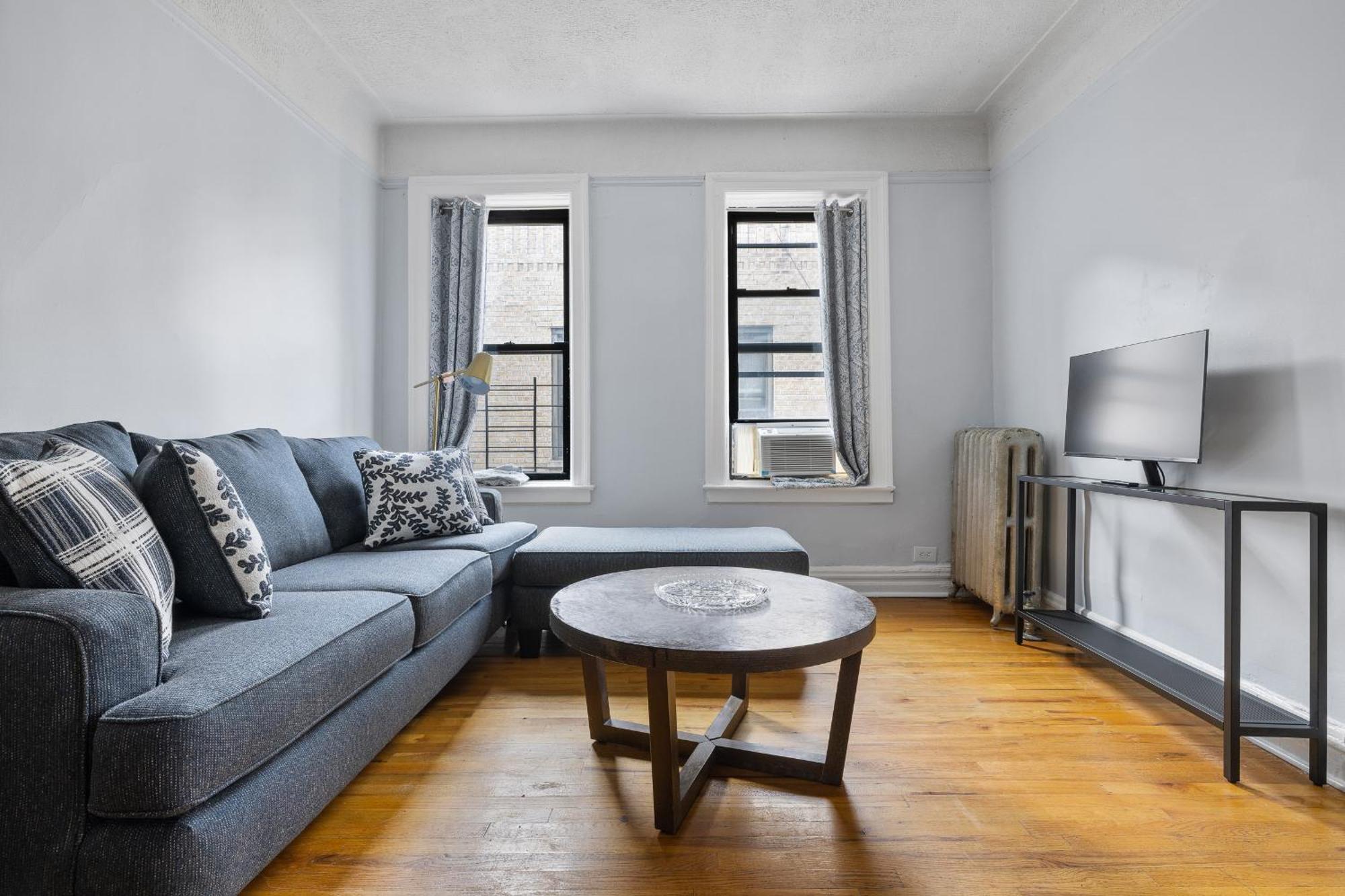 Live In Upper Manhattan On Budget Appartamento *